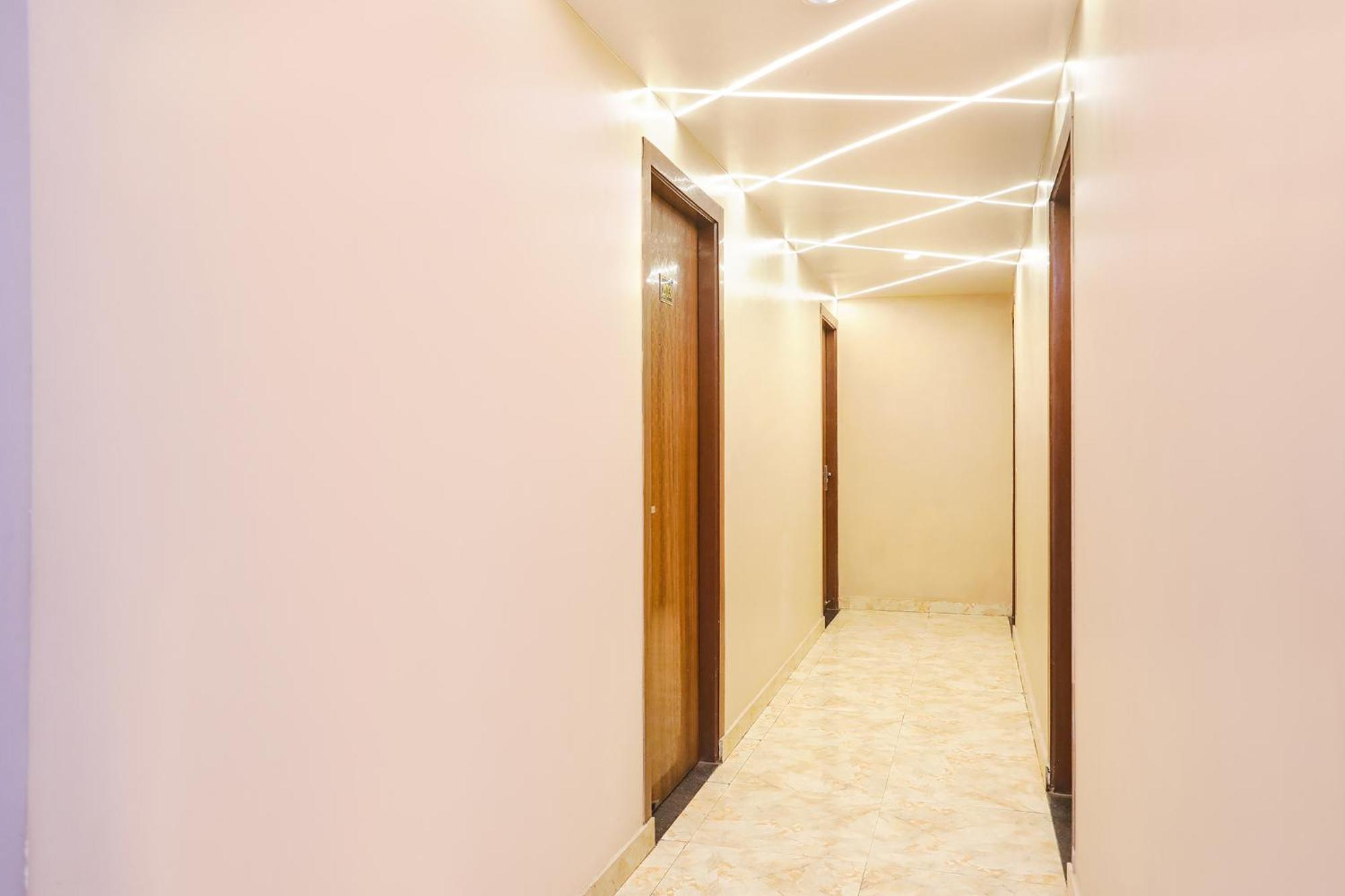 קאנפור Fabhotel The Palacio מראה חיצוני תמונה