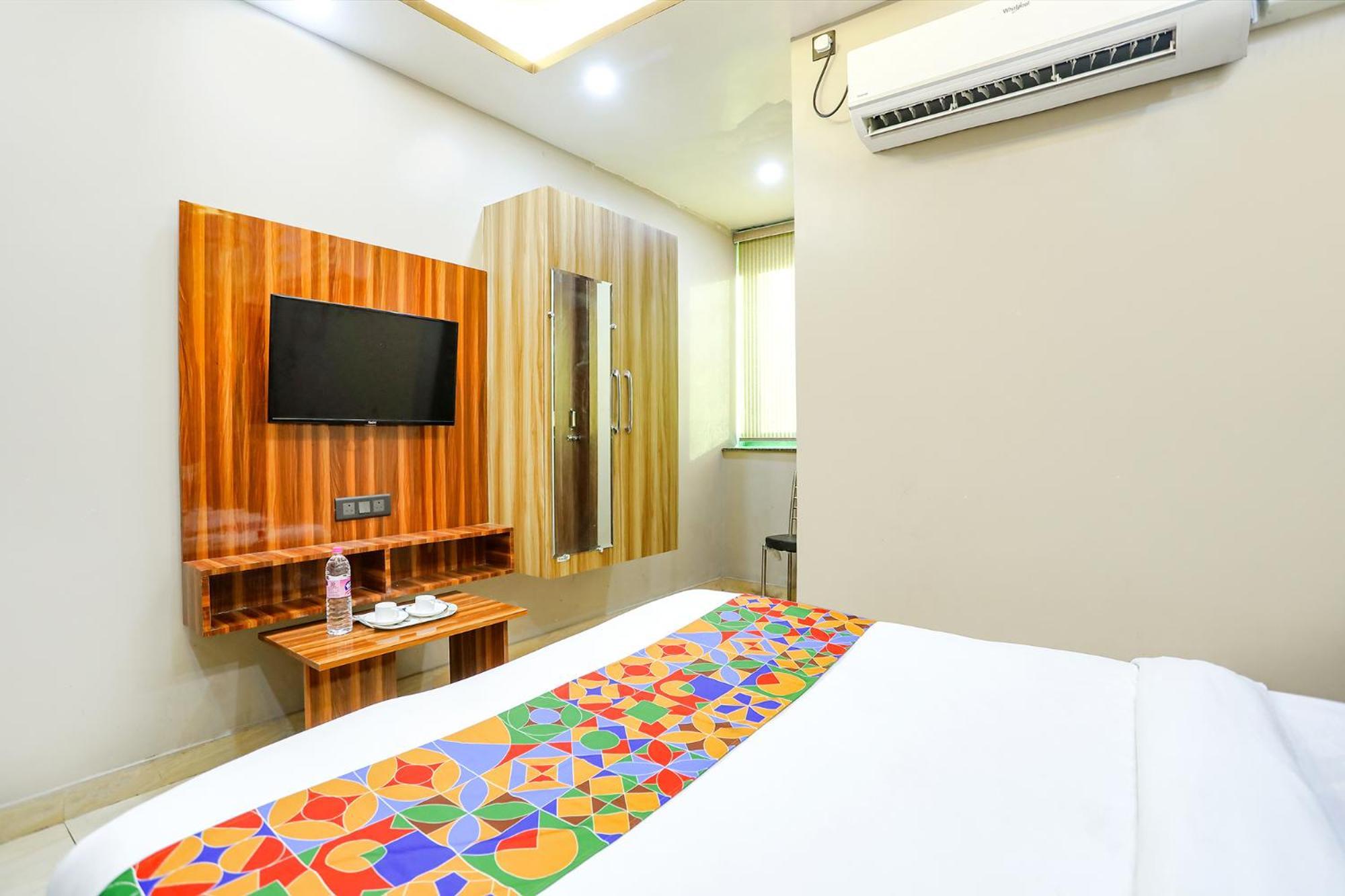 קאנפור Fabhotel The Palacio מראה חיצוני תמונה