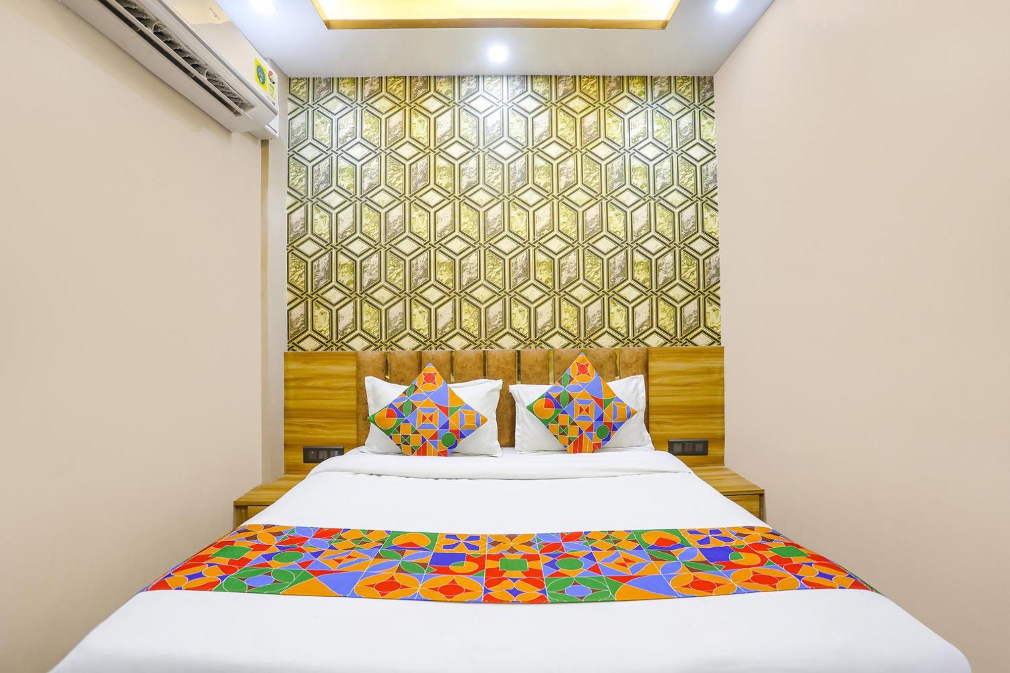 קאנפור Fabhotel The Palacio מראה חיצוני תמונה